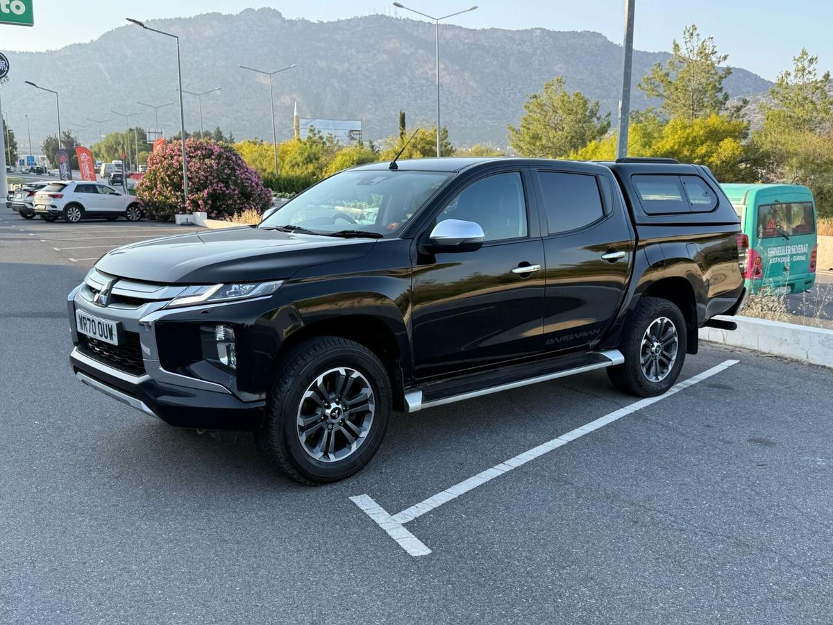 2021 Mitsubishi L200 2
