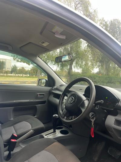 Mazda Demio — 7