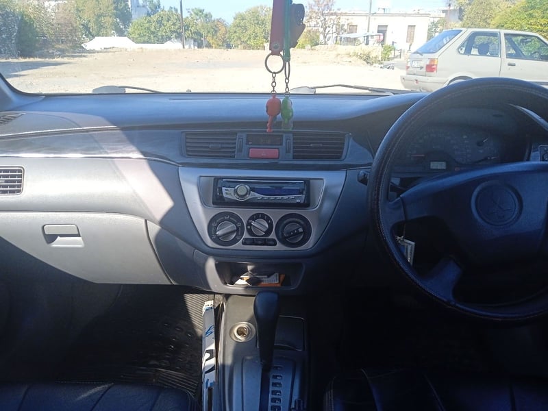 Mitsubishi Lancer — 2