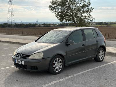 Volkswagen Golf — 2