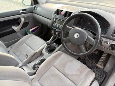 Volkswagen Golf — 9