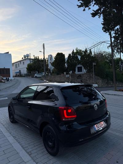 Volkswagen Polo — 5