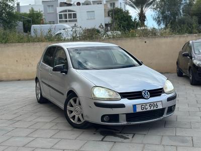 Volkswagen Golf — 1