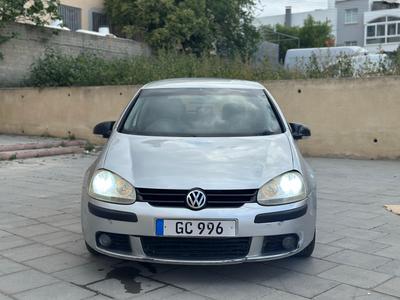Volkswagen Golf — 2