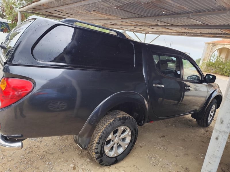 Mitsubishi L200 — 3