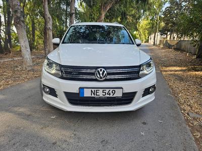 Volkswagen Tiguan — 3