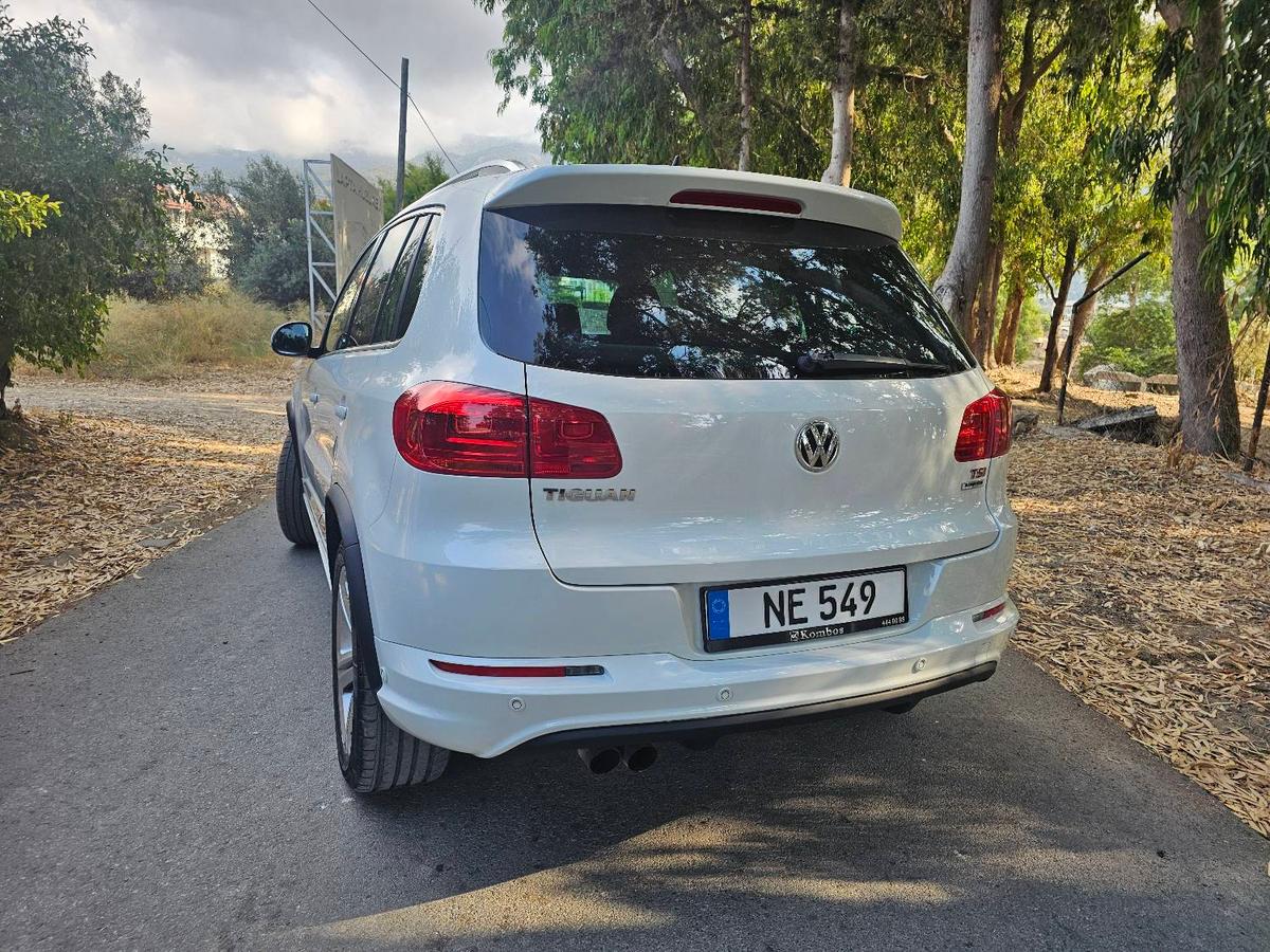 2015 Volkswagen Tiguan 7