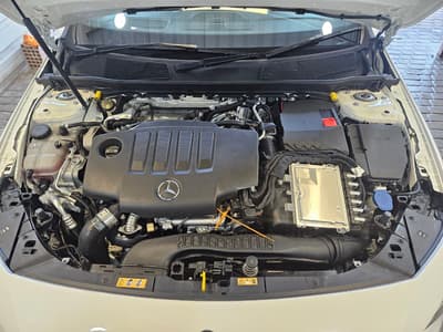 Mercedes-Benz A 200d — 6