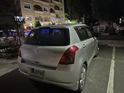 Suzuki Swift — 1