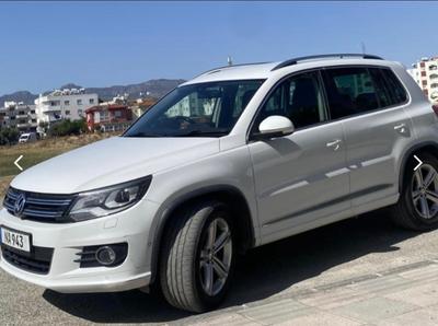 Volkswagen Tiguan — 2