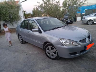 Mitsubishi Lancer — 4