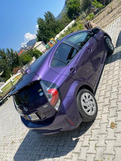 Toyota Aqua — 4