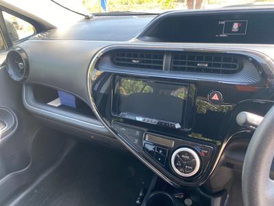 Toyota Aqua — 10