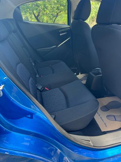 Mazda Demio — 6