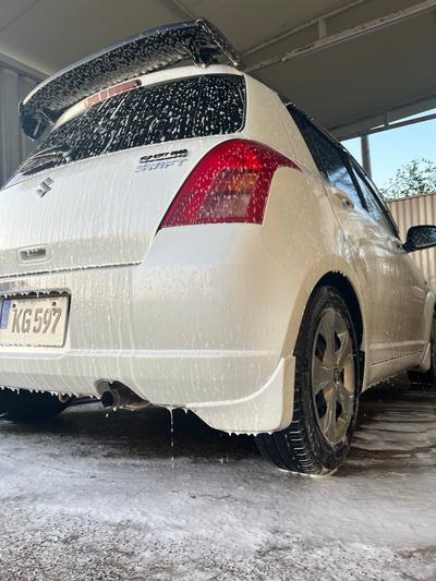 Suzuki Swift — 2