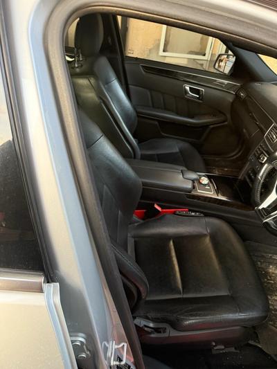 Mercedes-Benz E 220 — 3