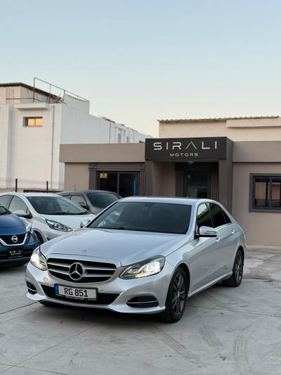 Mercedes-Benz E 220 — 3