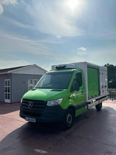 Mercedes-Benz Sprinter — 2