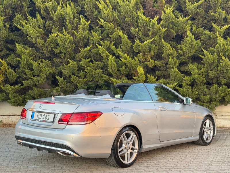 Mercedes-Benz E 250 Cabrio — 2