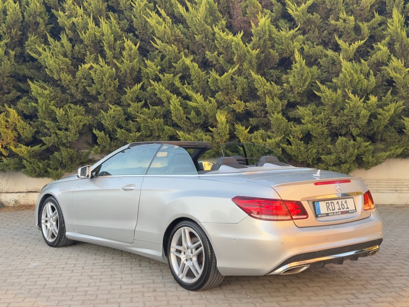 Mercedes-Benz E 250 Cabrio — 4