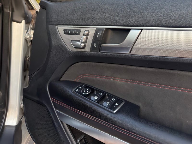 Mercedes-Benz E 250 Cabrio — 7