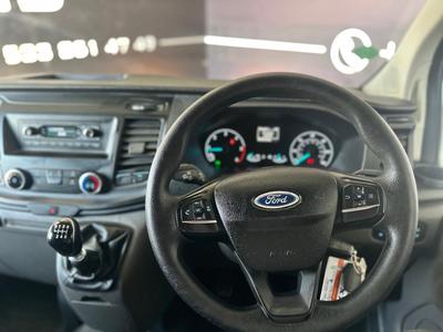 Ford Transit Custom — 4