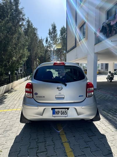 Nissan March — 2