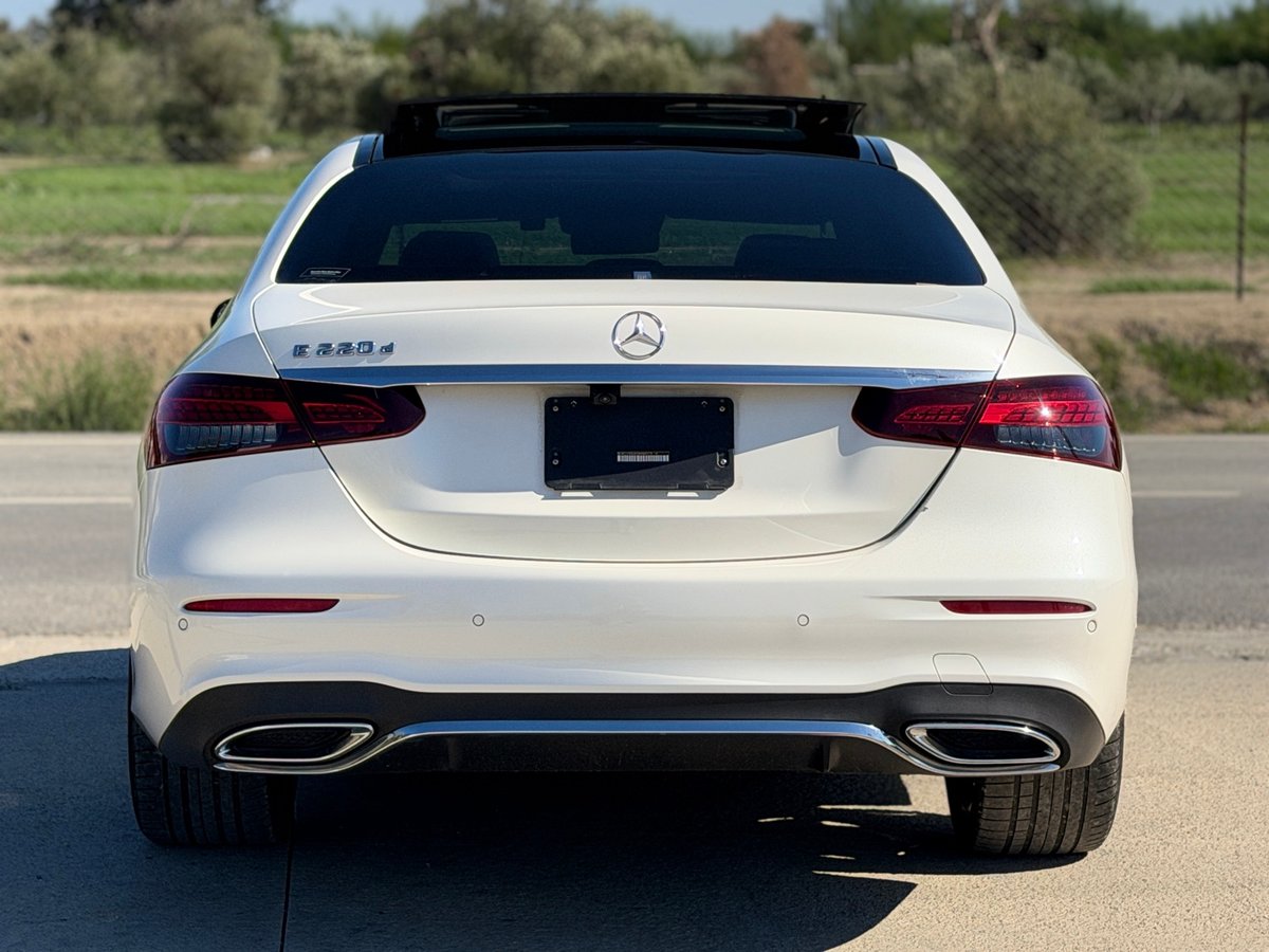 2021 Mercedes-Benz E 220d 4