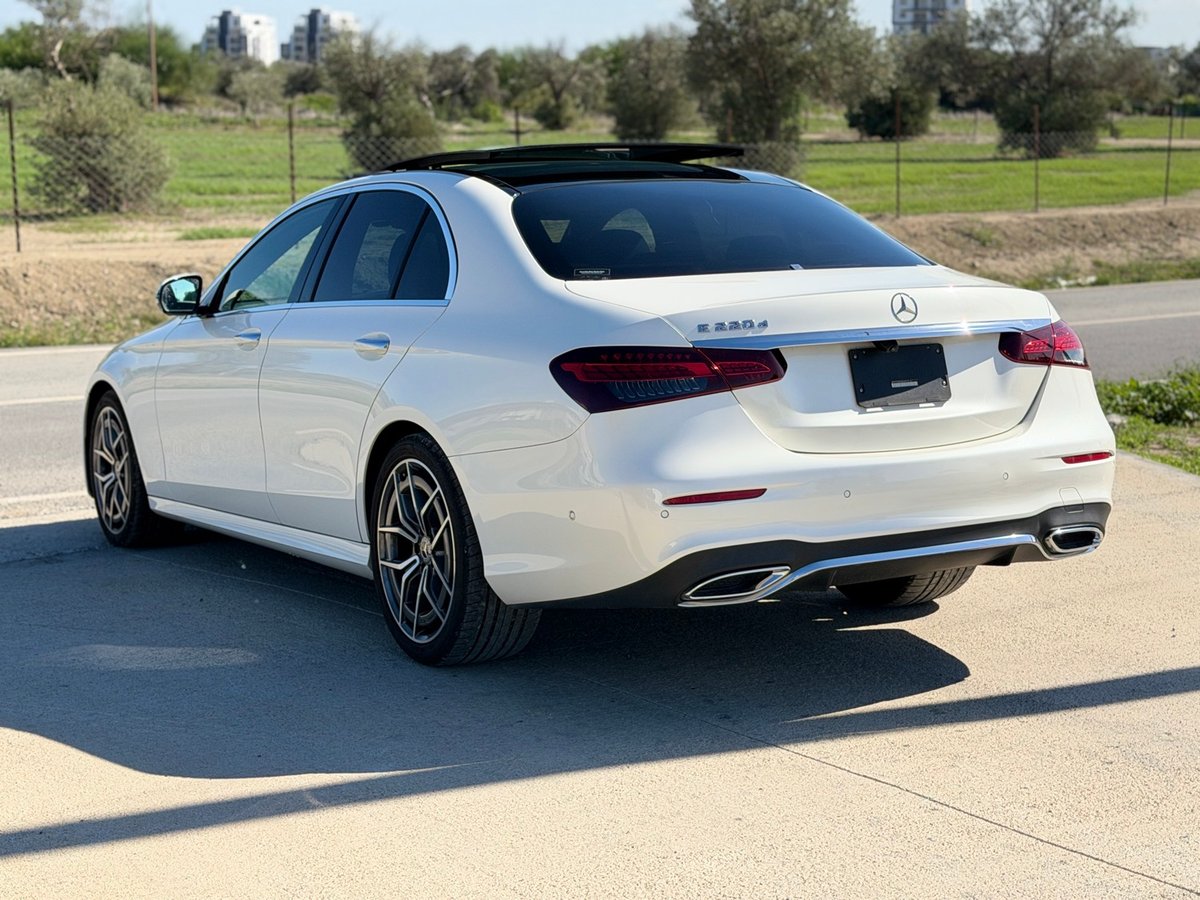 2021 Mercedes-Benz E 220d 6