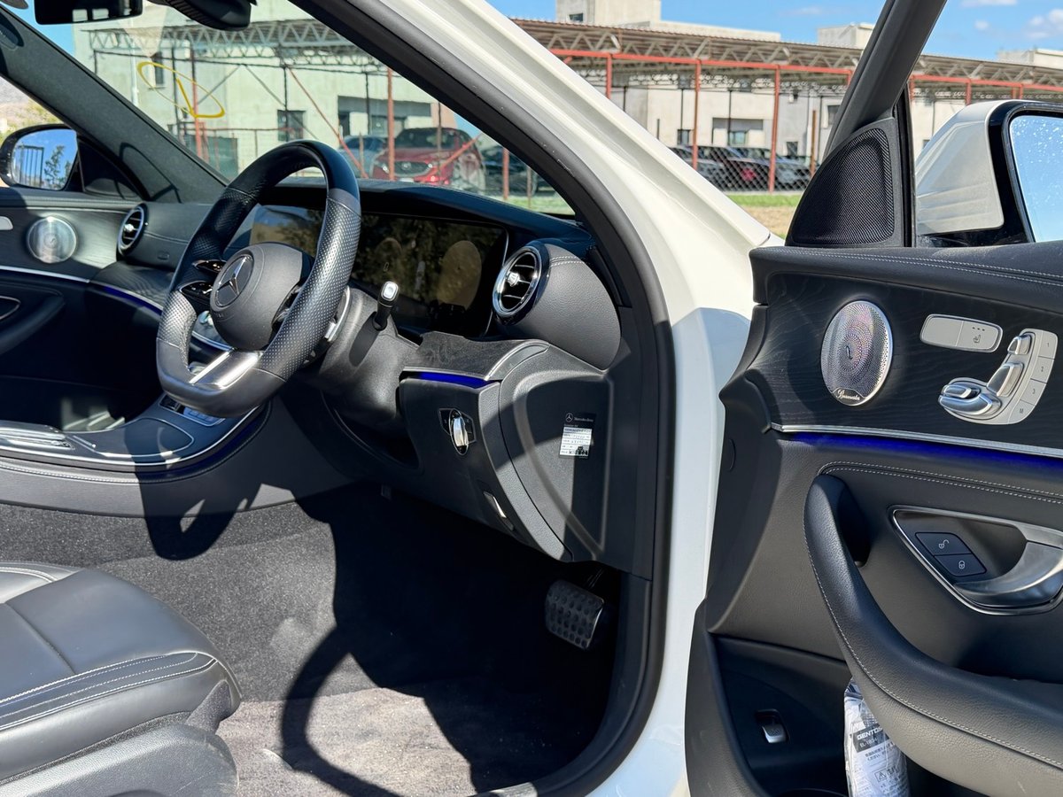 2021 Mercedes-Benz E 220d 7