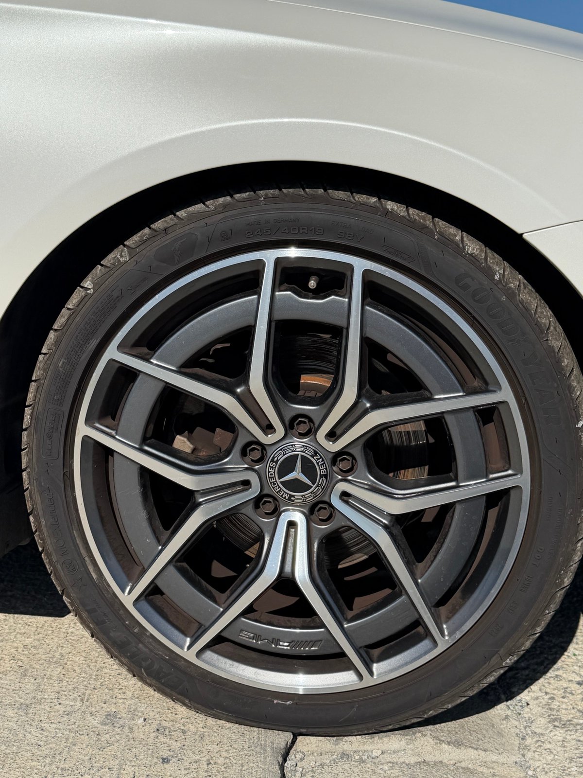 2021 Mercedes-Benz E 220d 10