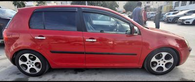Volkswagen Golf — 3