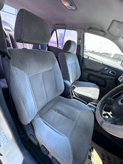 Mazda Familia — 4
