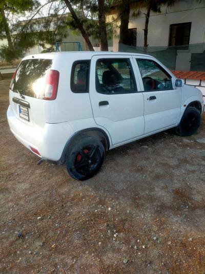 Suzuki Swift — 3
