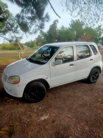 Suzuki Swift — 4