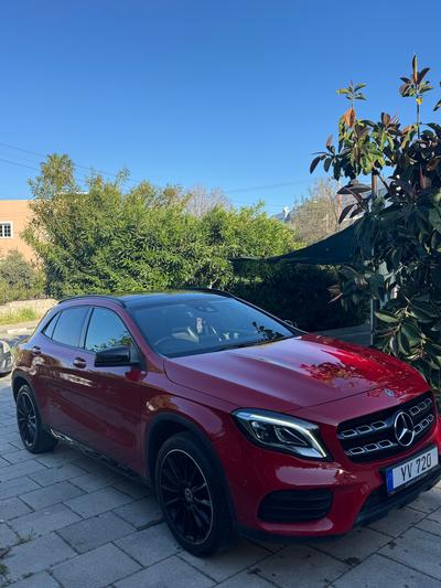 Mercedes-Benz GLA 200 — 3
