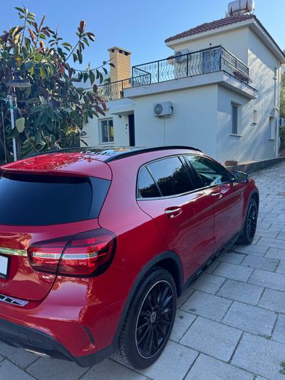 Mercedes-Benz GLA 200 — 5