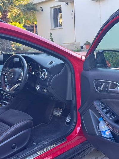 Mercedes-Benz GLA 200 — 6