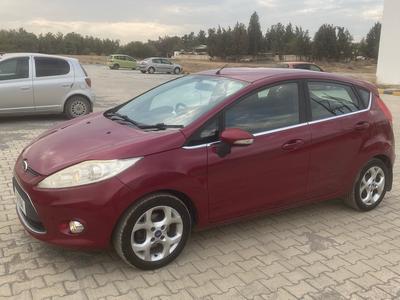 Ford Fiesta — 3