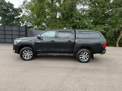 Toyota Hilux — 2
