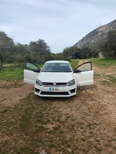Volkswagen Polo — 1