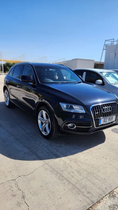 Audi Q5 — 1