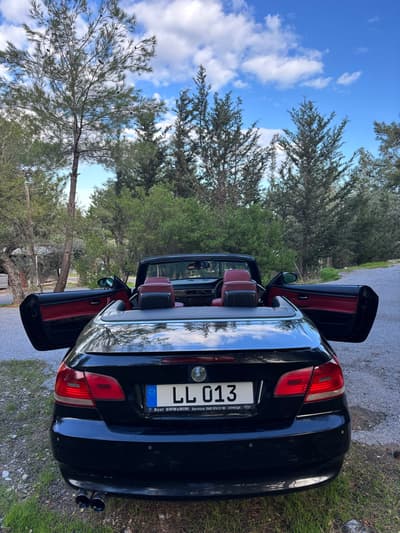BMW 320i Cabrio — 9