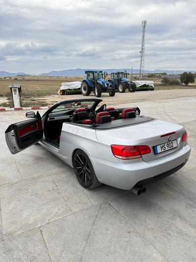 BMW 320i Cabrio — 4