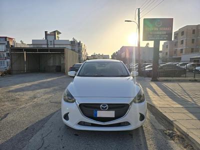 Mazda Demio — 1