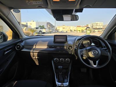 Mazda Demio — 8