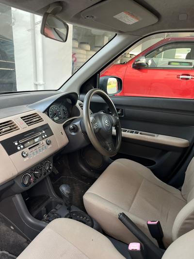 Suzuki Swift — 9