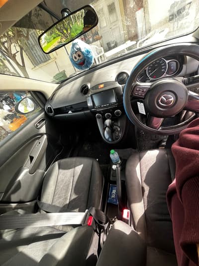 Mazda Demio — 8