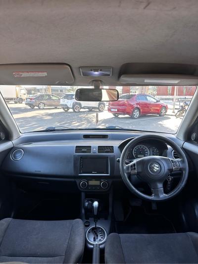 Suzuki Swift — 8