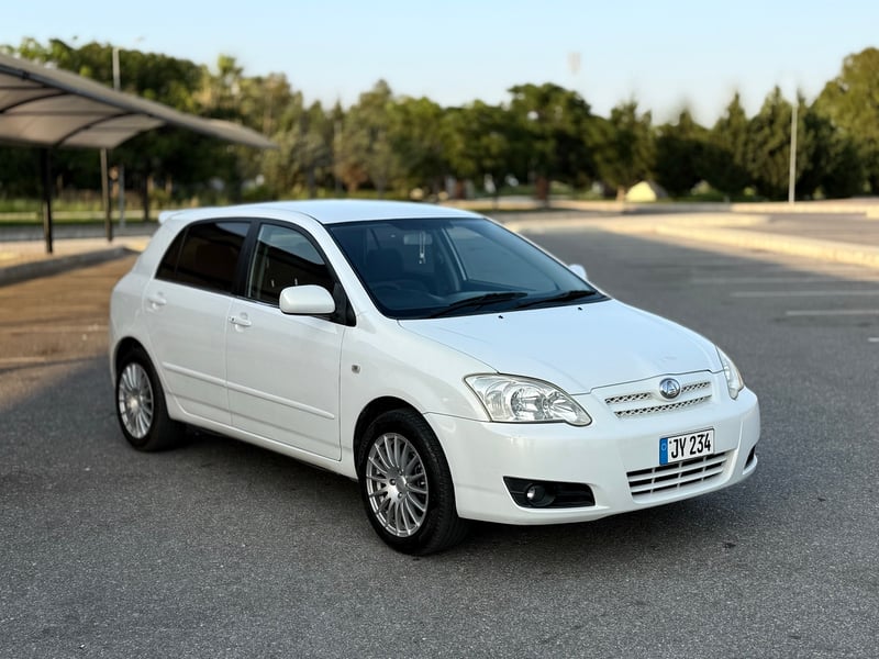 Toyota Allex — 1/7